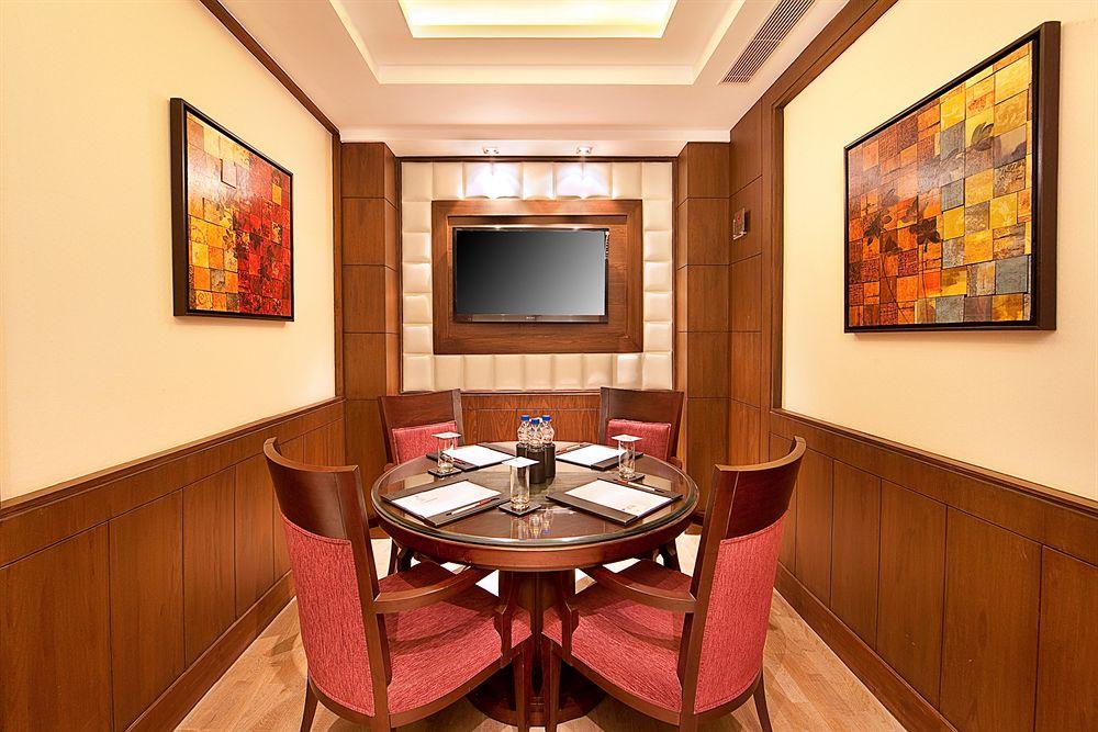 The Place Gurugram, A Member Of Radisson Individuals Gurgaon Eksteriør billede